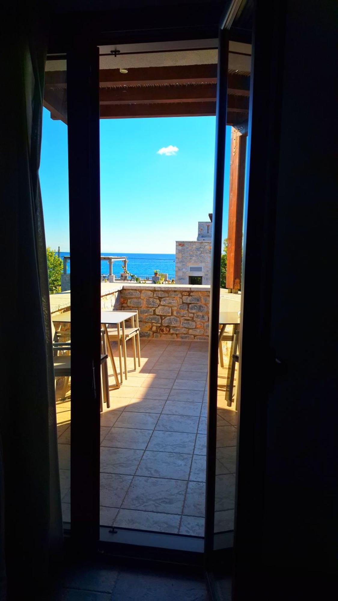 Margo Beach Hotel Gytheio Exteriör bild